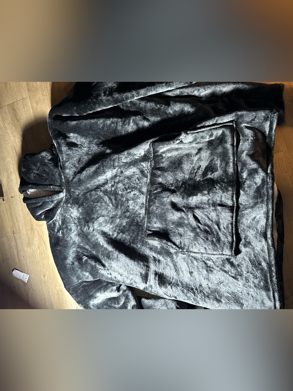 Plush Faux-Sherpa Pullover Jacket - Black